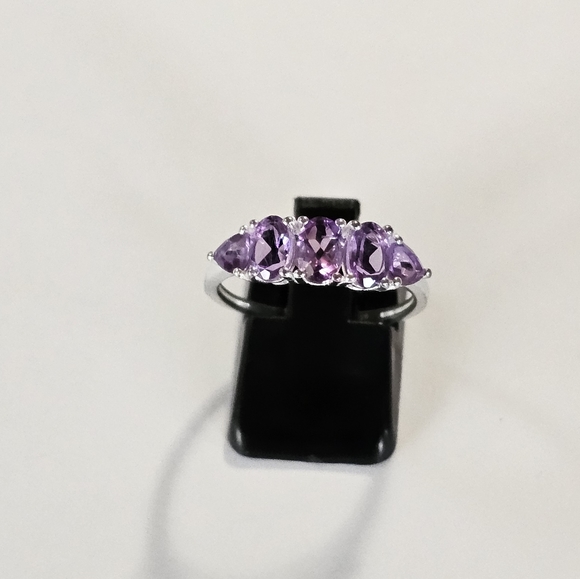 5 Stone Genuine Amethyst Ring Solid Sterling Silver Size 8! 💜 - Picture 8 of 10